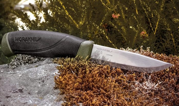 Mora, knife, survival knife, survival kit, bushcraft